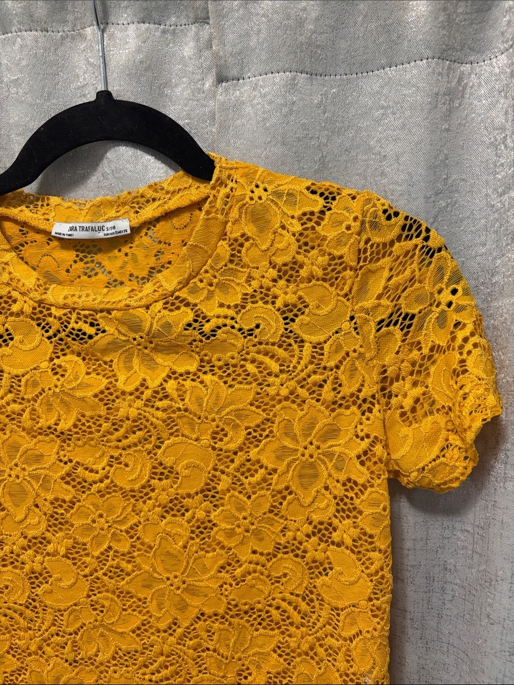 Zara Yellow Floral Lace Crop Top - Picture 3 of 8